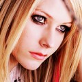 Avril Lavigne sur un album introspectif