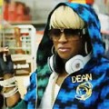 Drop It Low (feat Chris Brown) 