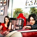 The White Stripes sort le coffret Under Great White Northern Lights