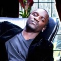 Akon : Akonic sera le titre de son album, plutôt que Stadium Music