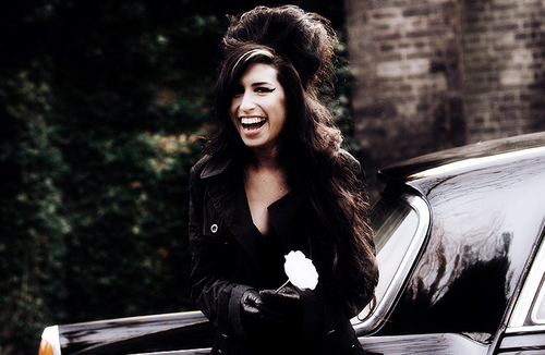 Amy Winehouse : son nouvel album n'était pas fini, mais pourrait sortir