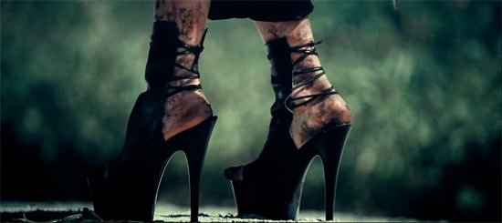 Lady Gaga : Yo&uuml; And I, 2 photos de son clip