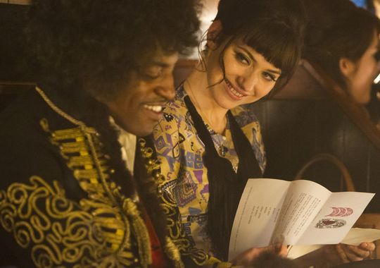 Vidéos et photos d'Andre 3000 dans le biopic sur Jimi Hendrix