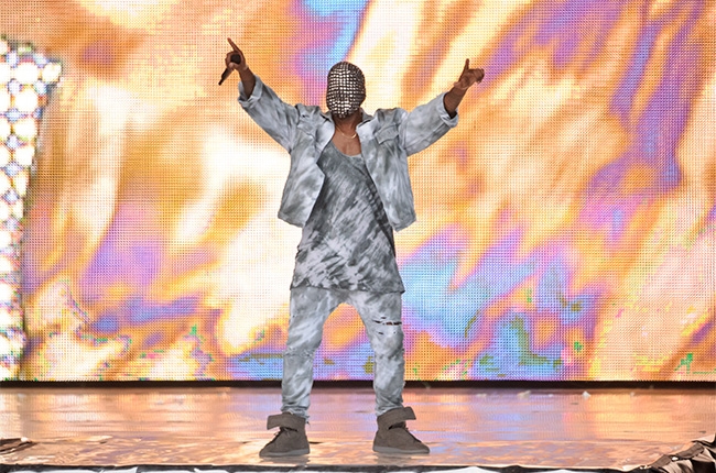 Kanye West se fait huer lors de son speech de 20 minutes en concert