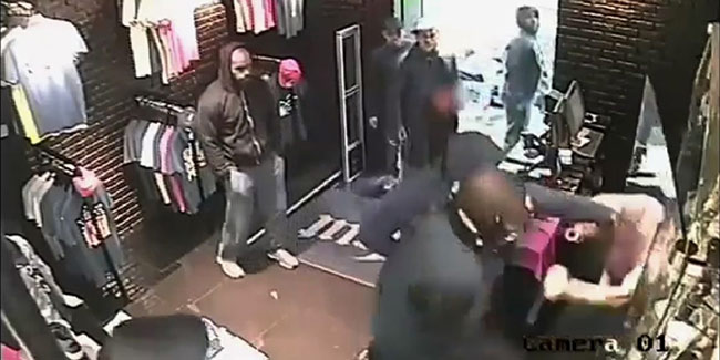 Rohff : la vidéo violente de son agression dans une boutique Unküt de Booba