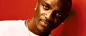 Akon fait un featuring avec Michael Jackson